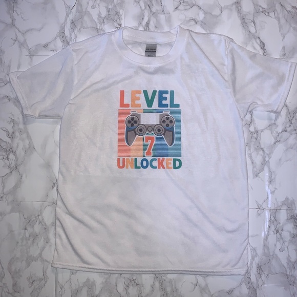 “Level 7 Unlocked” Birthday Shirt - Size Kids Large - Picture 1 of 3